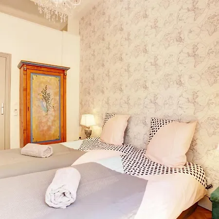 Le Philibert - Splendid, 6 Bedrooms, 12p, Port, Air Cond アパート ニース