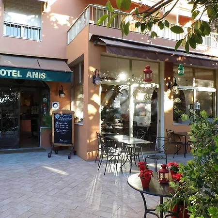 Anis Отель