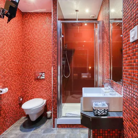 מלון Excelsior Centre By Happyculture 4*