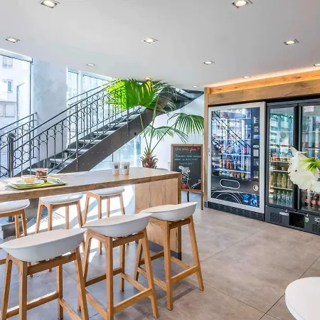 Hotell Ibis Budget Californie Lenval 2*