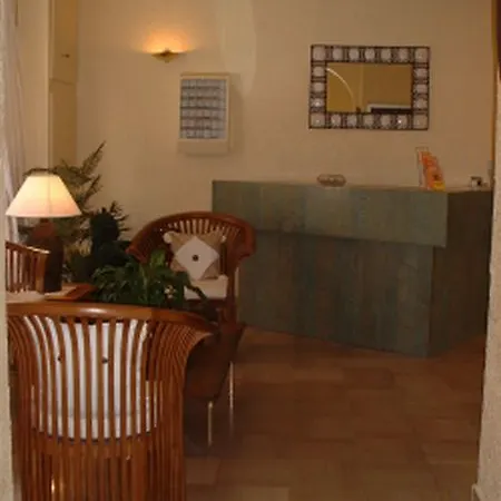 Alcove 3*