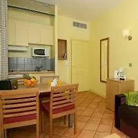 Lejlighedshotel Odalys Le Palais Rossini 2*