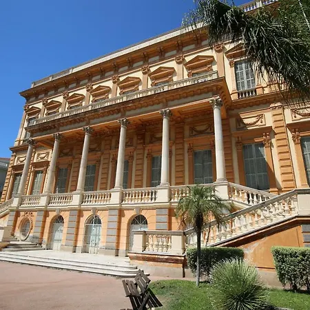 Le Palais Des Phocéens