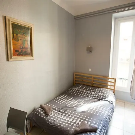 Le Pastoral Hostal