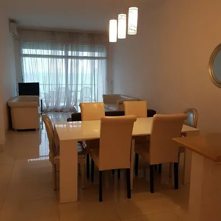 Duplex On Promenade Des 177 Nice