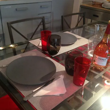 Florence Apartment *