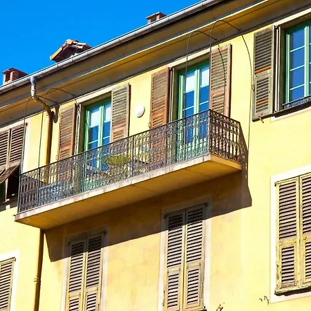 La Garibaldi Apartment *