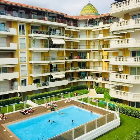 Apartament Les Domes