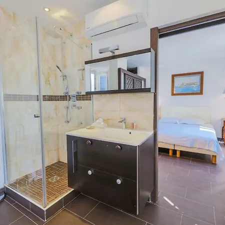 アパート Au Beau Rivage Ap2049 By Riviera Homes ニース