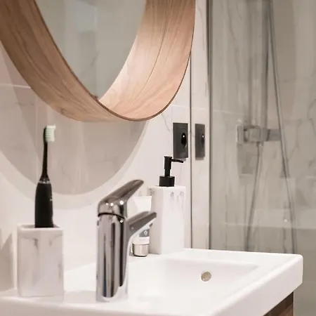 Luxurious In Heart Of Apartamento *