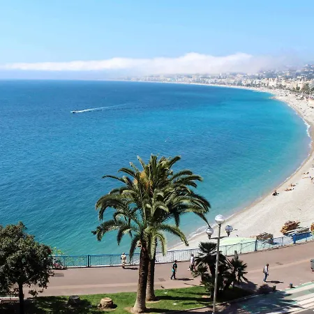 Hotell Ibis Budget Californie Lenval 2*