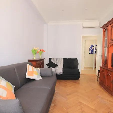 Happyfew Liberation Apartament *