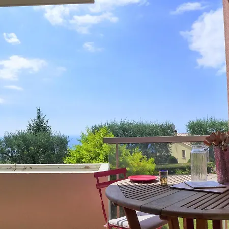 Jardin Bleu By Interhome Apartamento