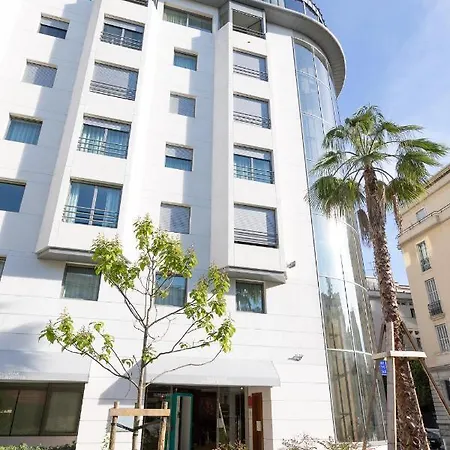 Goldstar & Hotel 4*