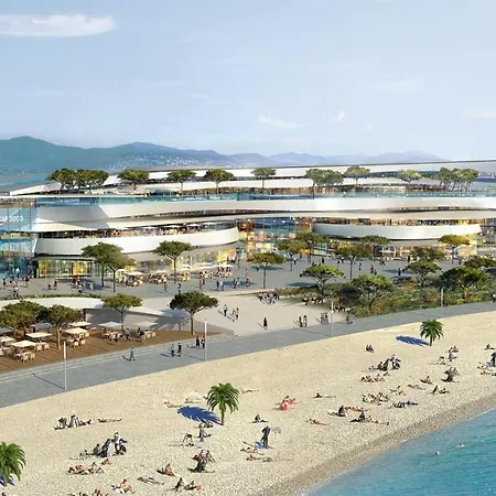 Express - - Grand Arenas By Ihg מלון 3*