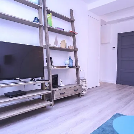 Apartment Paradis Furnished Flat *