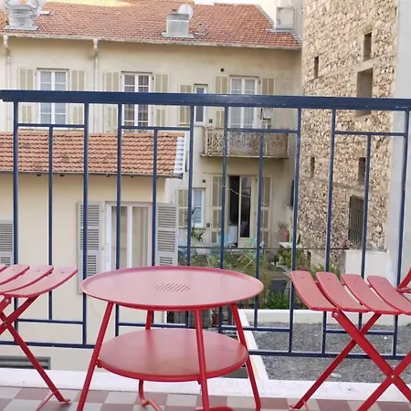 Dream - A Flat With Balcony At 300m From The * Nice