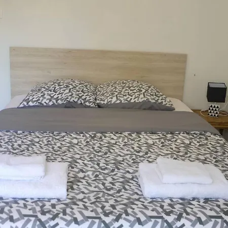 Dream - A Flat With Balcony At 300m From The Apartment *