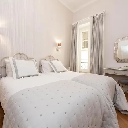 Apartment Sunlight - Cristal - Old Town Area, 3 Bedrooms, Stunning