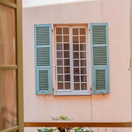 Sunlight - Cristal - Old Town Area, 3 Bedrooms, Stunning Nice