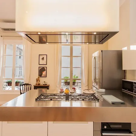Sunlight - Cristal - Old Town Area, 3 Bedrooms, Stunning Nice
