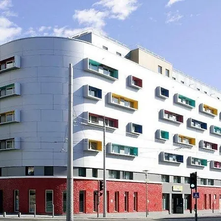 Aparthotel Appart'city Classic Acropolis 3*