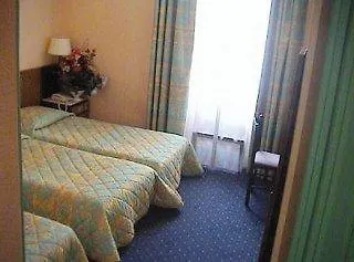 Отель Azur Riviera Ницца