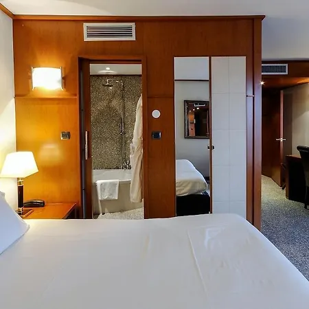Goldstar & 4* Nizza