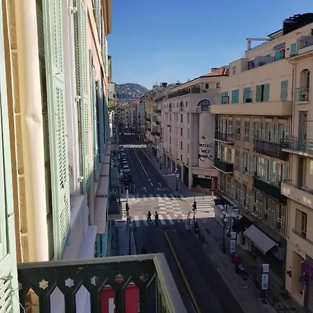 Aparthotel Adonis