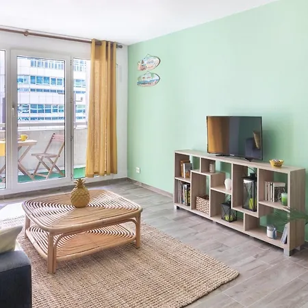 Cosy Promenade Des Apartman *