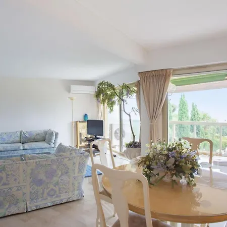 Le Belvedere Nicois Welkeys Apartment