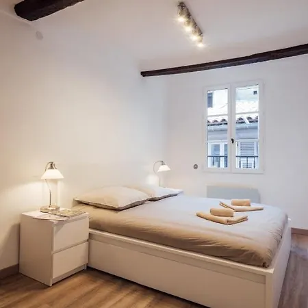 Apartment L'authentic - Warm 3-bedroom In The Heart Of Old Welkeys *