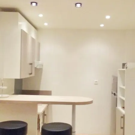 Palais Parmentier Apartment *