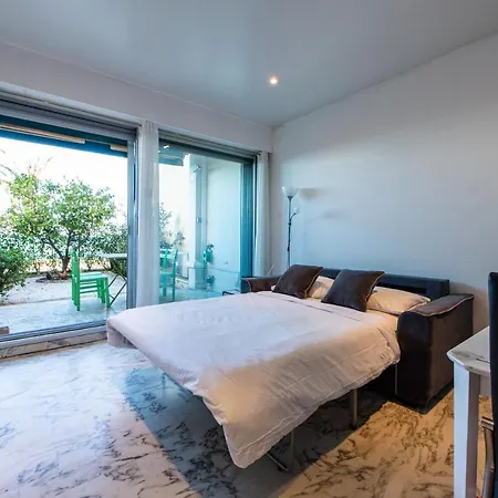 Apartment Eros