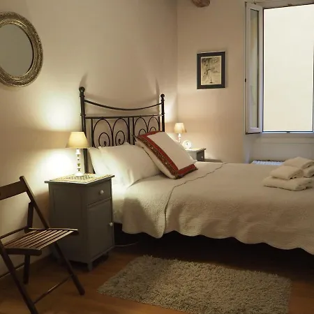 Lägenhet 2 Bedroom Old Town Centre