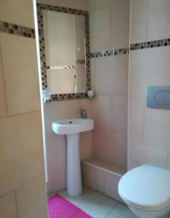 Pearl Apartment