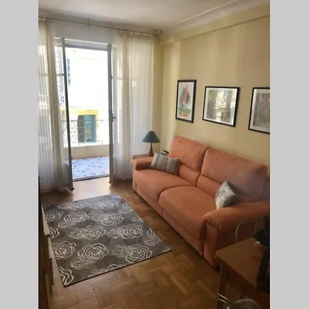 Appartement Joli 2 Pieces Climatise A 150m De La