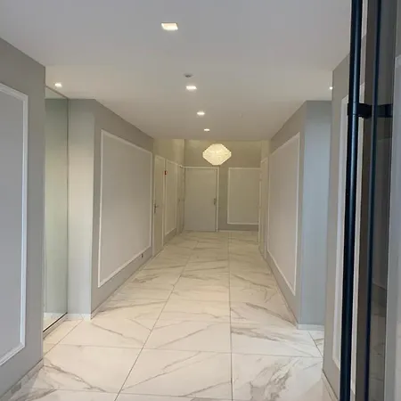 Apartment Des Postes Nice