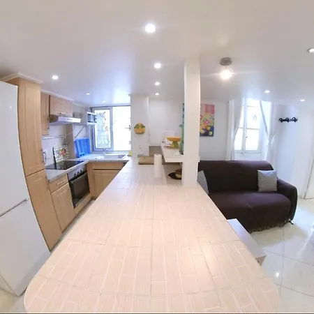 Appartamento Cosy Duplex Au Port Du Vieux Nizza