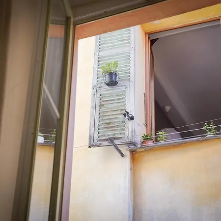 Climatise - Vieux Appartement *
