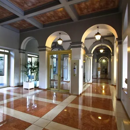 Lejlighed Grand H -f2, Face Vieux- Nice, Terrasse, Ascenseur, Climatisation, Terrace - Center Nice