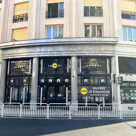 Very Central With Terrace Apartment Nizza