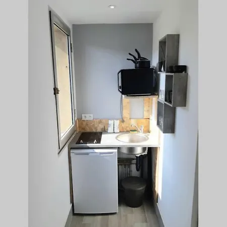 Studio Avec Balcon Proche Vieux - Tram à 10m *