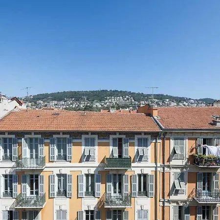 Elegant In With Balcony Apartment