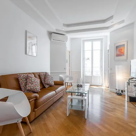 Jean Medecin Avenue - Classy And Cosy 3 Bdrs Downtown & Parking