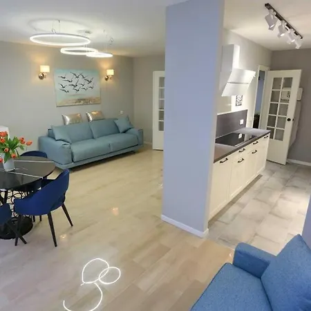 Luxe Gambetta - Sea View Apartment Nice