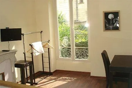 Villa Aramis Guesthouse Bed & Breakfast