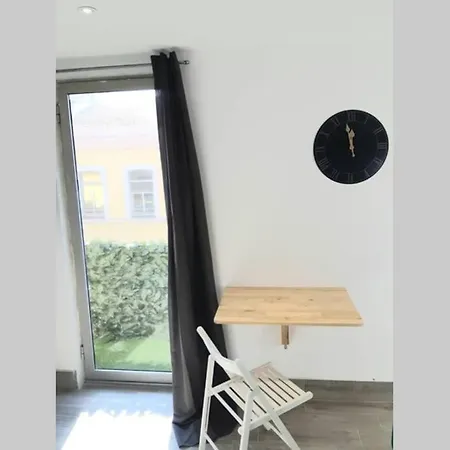 Studio Avec Balcon Proche Vieux - Tram à 10m *
