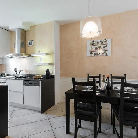 Jean Medecin Avenue - Classy And Cosy 3 Bdrs Downtown & Parking * Nice