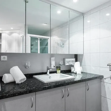 Jean Medecin Avenue - Classy And Cosy 3 Bdrs Downtown & Parking